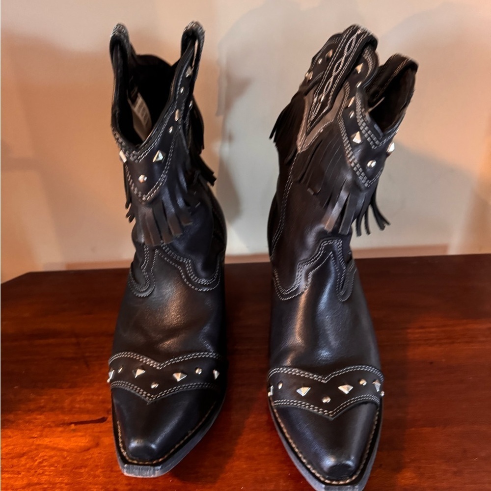Women’s Leather Black Fringe Western Ankle Boots by Rocking Country - Picture 4 of 10